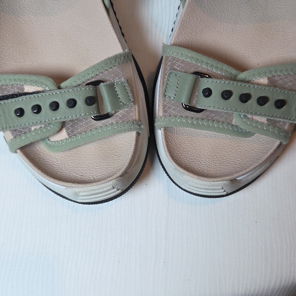 ASH SANDAL Green and Cream - Picture 7 of 10